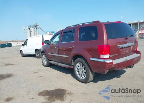 2008 Chrysler Aspen Limited из США, поврежденный, VIN 1A8HW582X8F144192